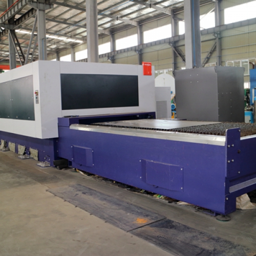 數(shù)控光纖激光切割機(jī)